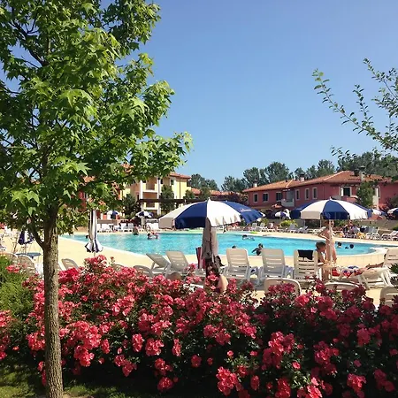 Villaggio Sant'andrea 4* Καόρλε