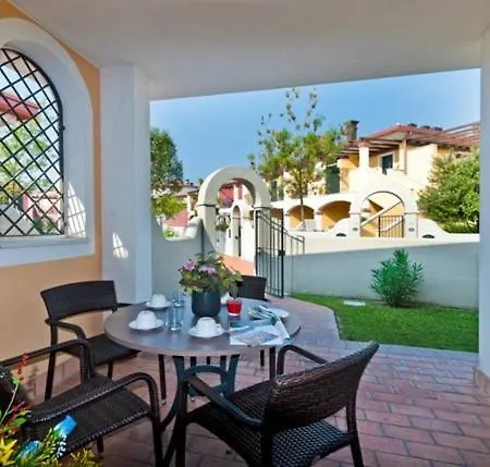 Villaggio Sant'andrea Ξενοδοχείο με διαμερίσματα Καόρλε