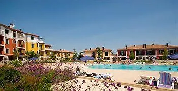 Villaggio Sant'andrea Καόρλε