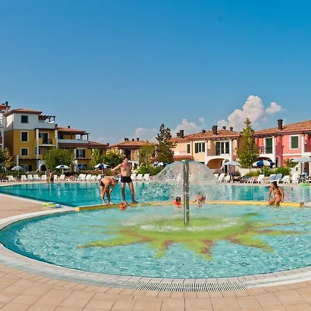 Ξενοδοχείο με διαμερίσματα Villaggio Sant'andrea Καόρλε