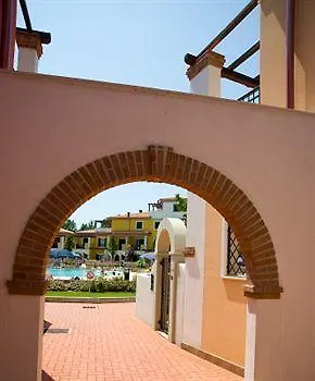 Villaggio Sant'andrea Ξενοδοχείο με διαμερίσματα 4*
