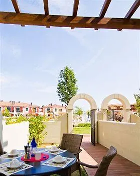 Ξενοδοχείο με διαμερίσματα Villaggio Sant'andrea Καόρλε